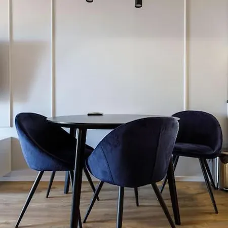 Close-central - Center - One Bedroom - Jp19 아파트 *